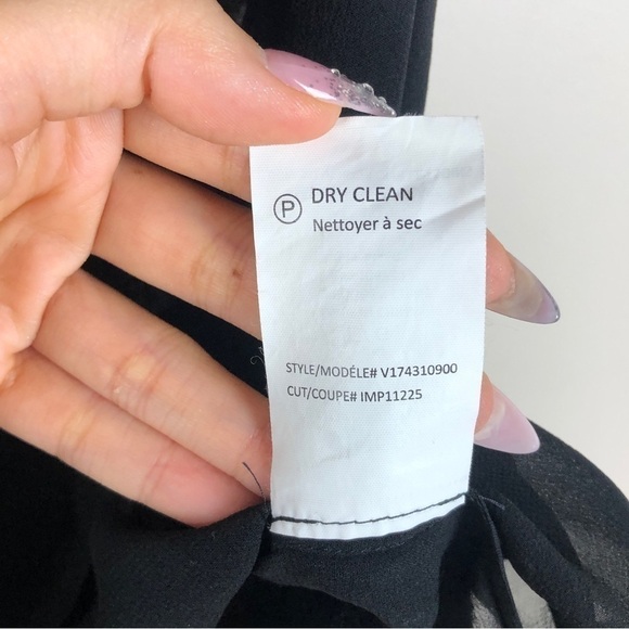 Vince black sleeveless 2 layer tank blouse - Picture 7 of 9